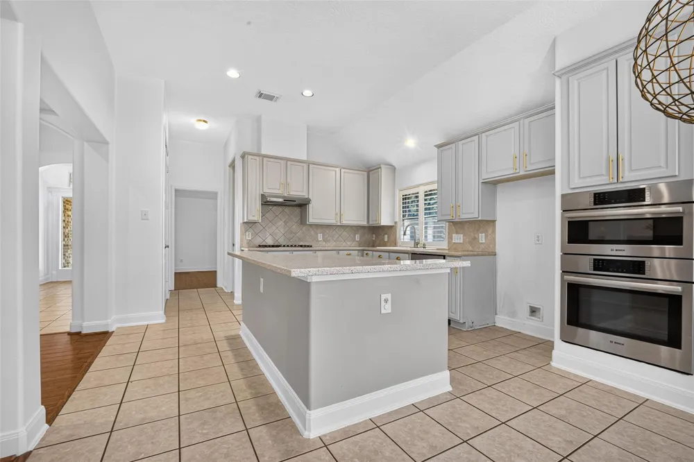 2908 Misty Wind Court League City, TX 77573