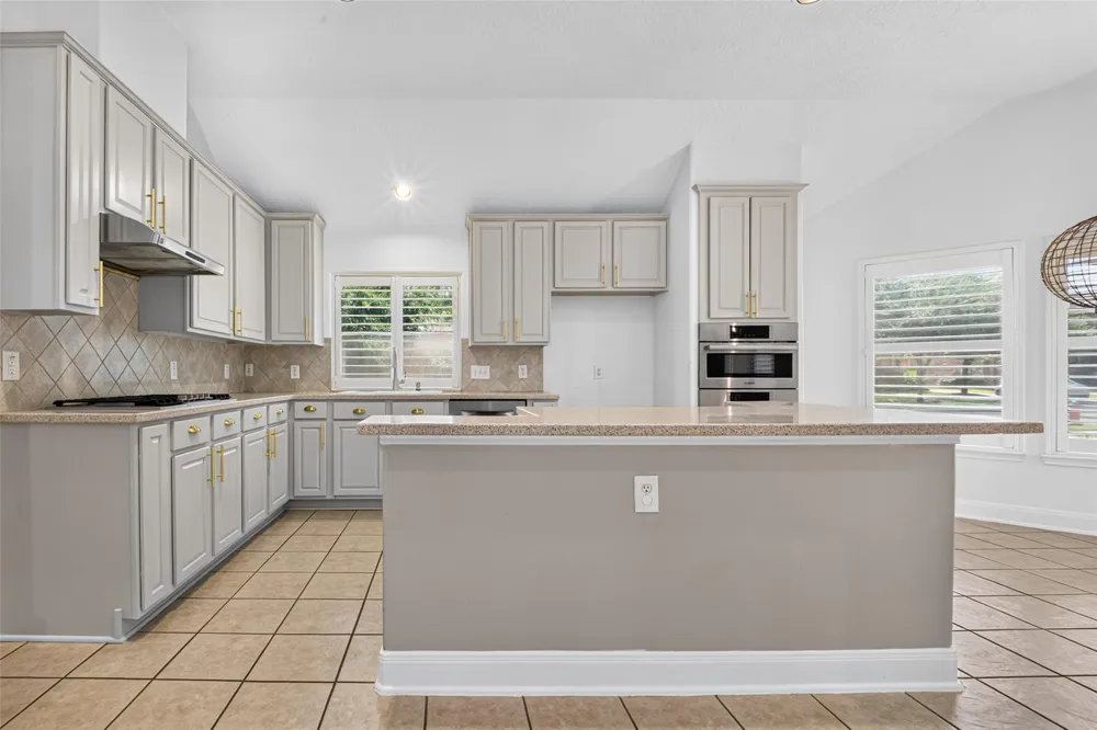 2908 Misty Wind Court League City, TX 77573
