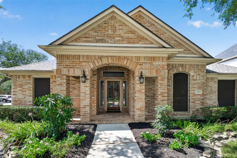 2908 Misty Wind Court League City, TX 77573