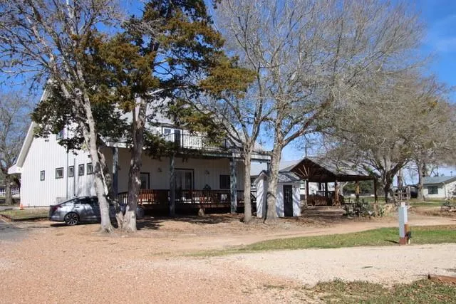 453 Washington Street Round Top, TX 78954