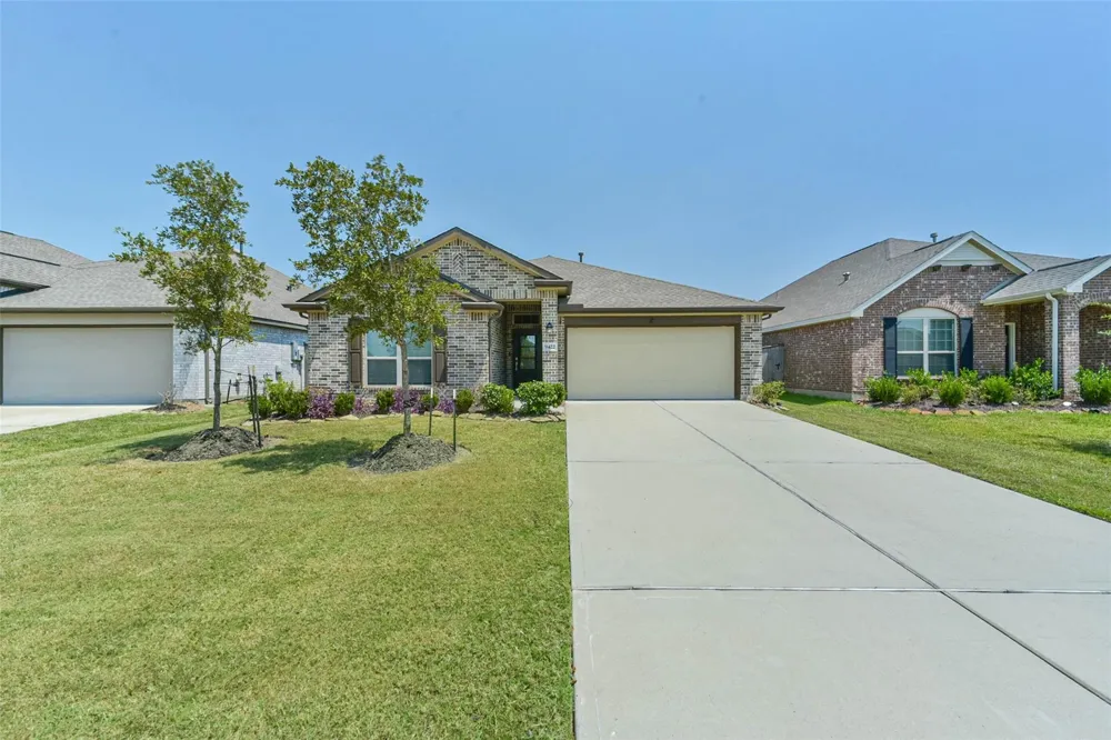 9422 Vicksburg Road Baytown, TX 77521
