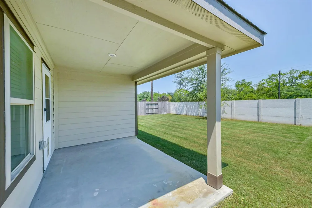 9422 Vicksburg Road Baytown, TX 77521