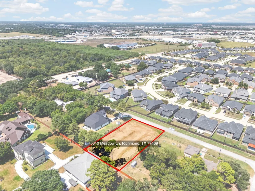5810 Meadow Lane Richmond, TX 77469