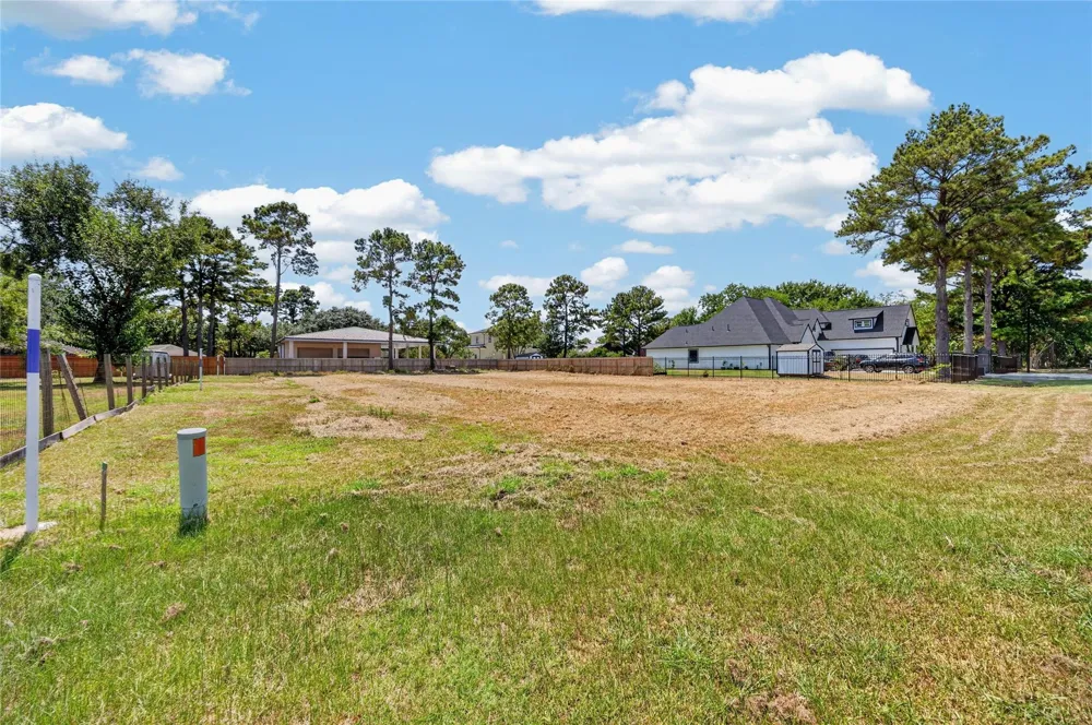 5810 Meadow Lane Richmond, TX 77469