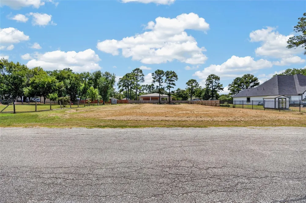 5810 Meadow Lane Richmond, TX 77469