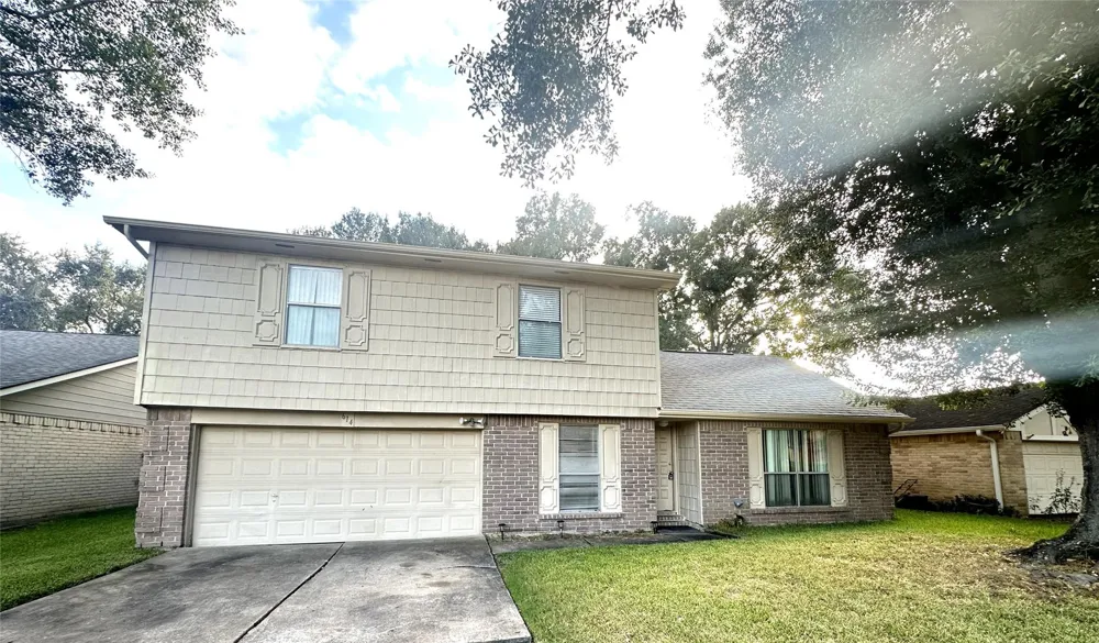 614 Live Oak Drive Stafford, TX 77477