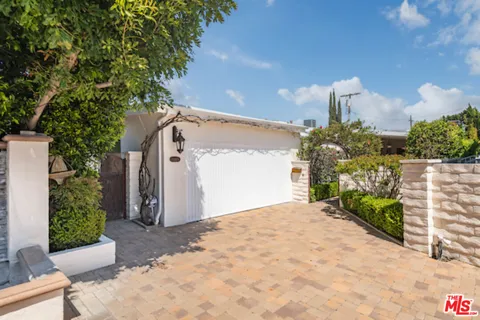 5496 Katherine Avenue