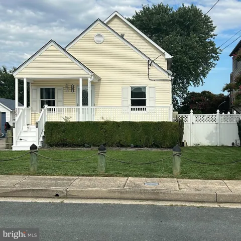 107 BAYSIDE DRIVE