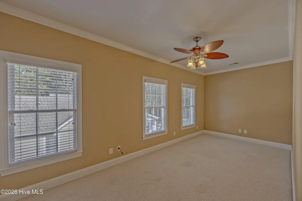 254 W Winding Way Wallace, NC 28466