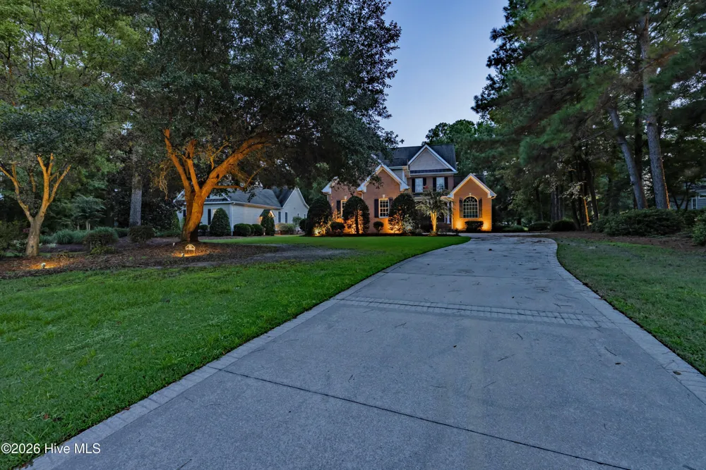 254 W Winding Way Wallace, NC 28466