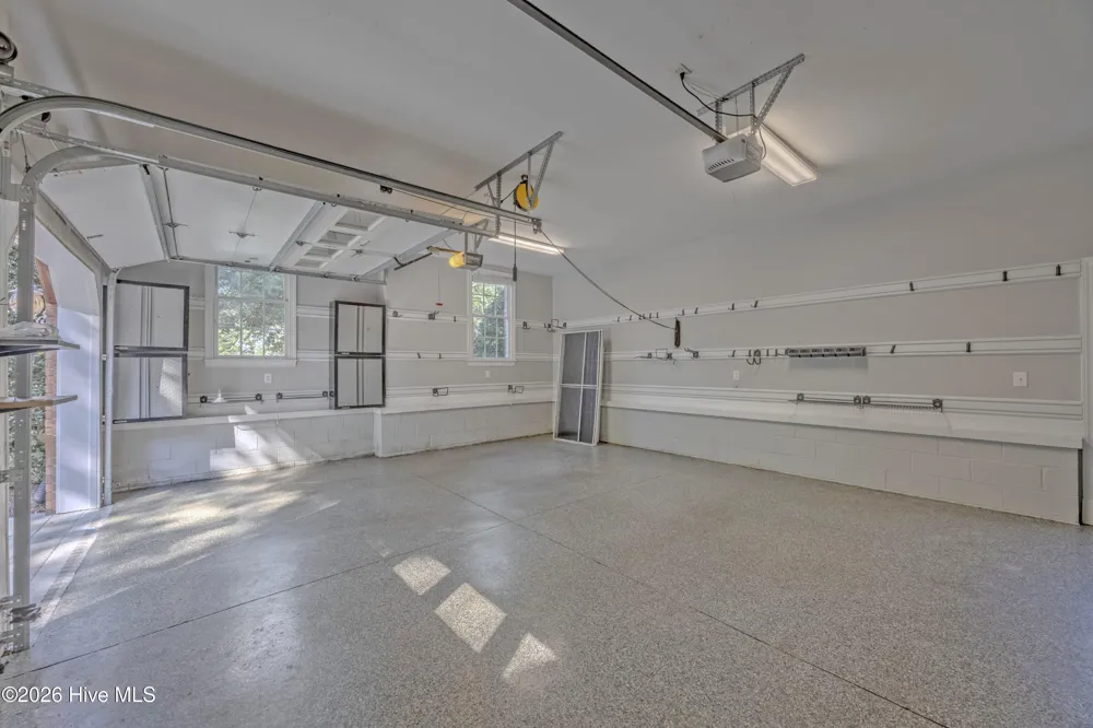 254 W Winding Way Wallace, NC 28466
