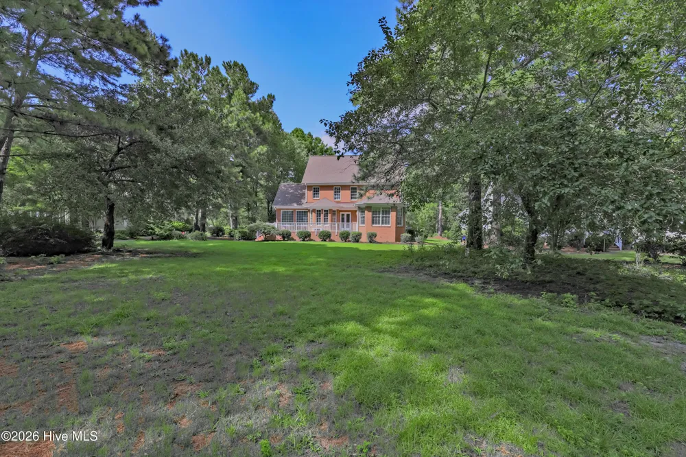 254 W Winding Way Wallace, NC 28466
