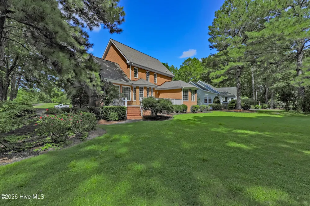 254 W Winding Way Wallace, NC 28466