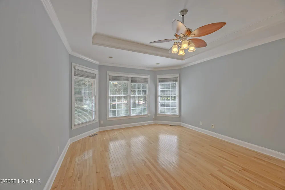 254 W Winding Way Wallace, NC 28466