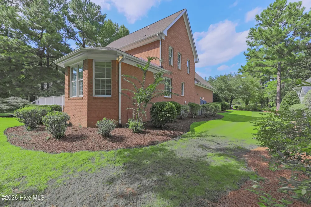 254 W Winding Way Wallace, NC 28466
