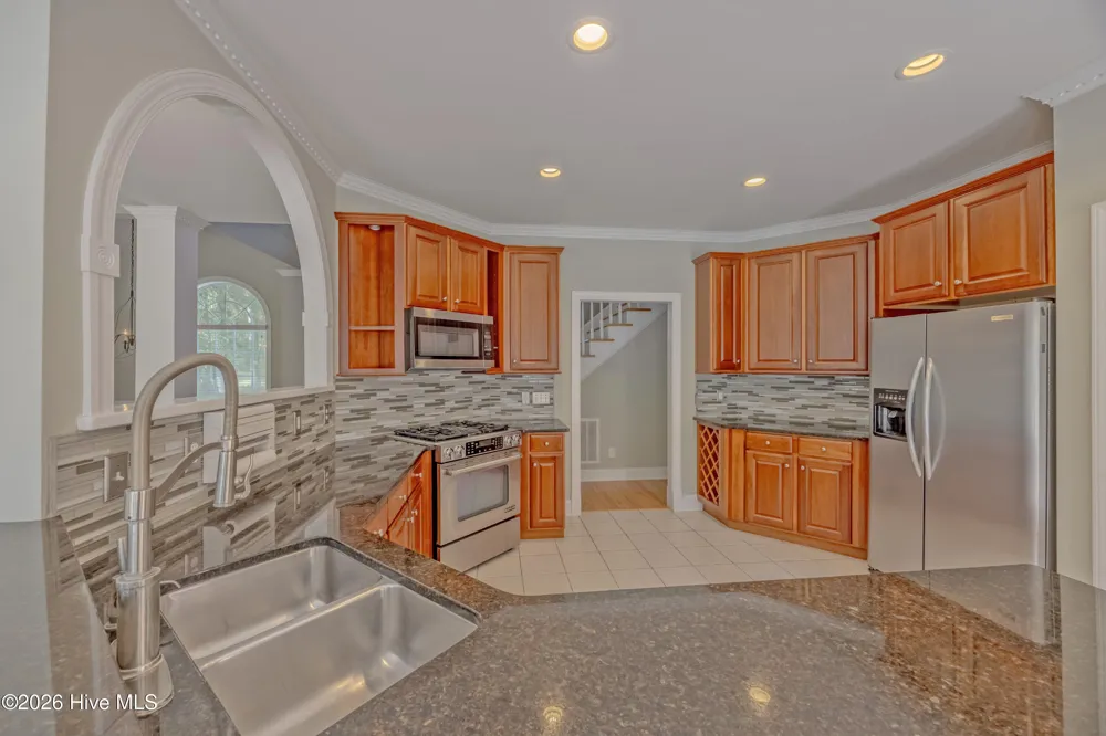 254 W Winding Way Wallace, NC 28466