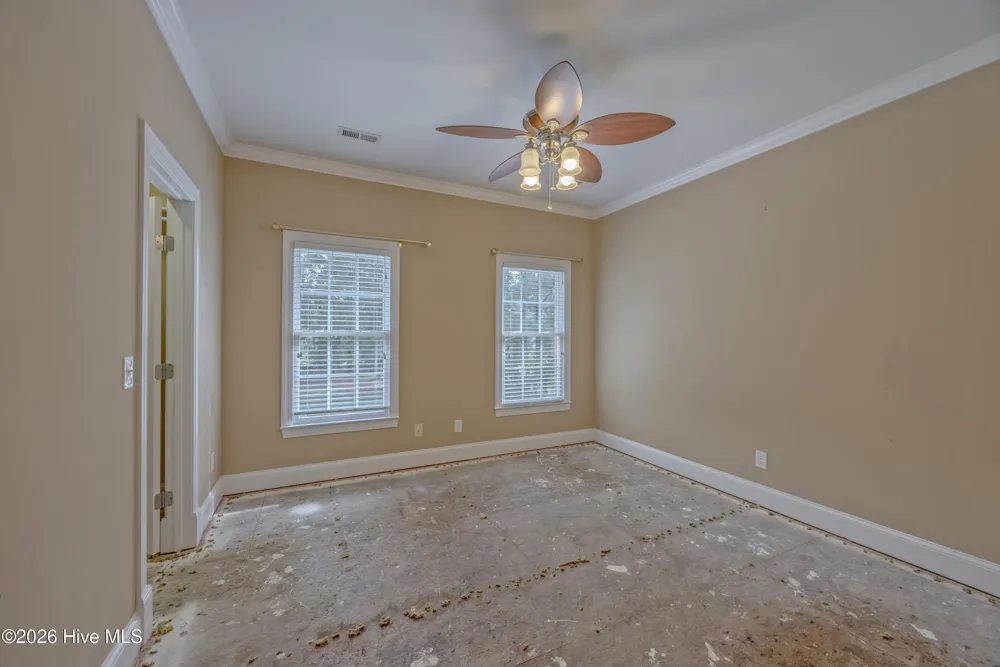 254 W Winding Way Wallace, NC 28466