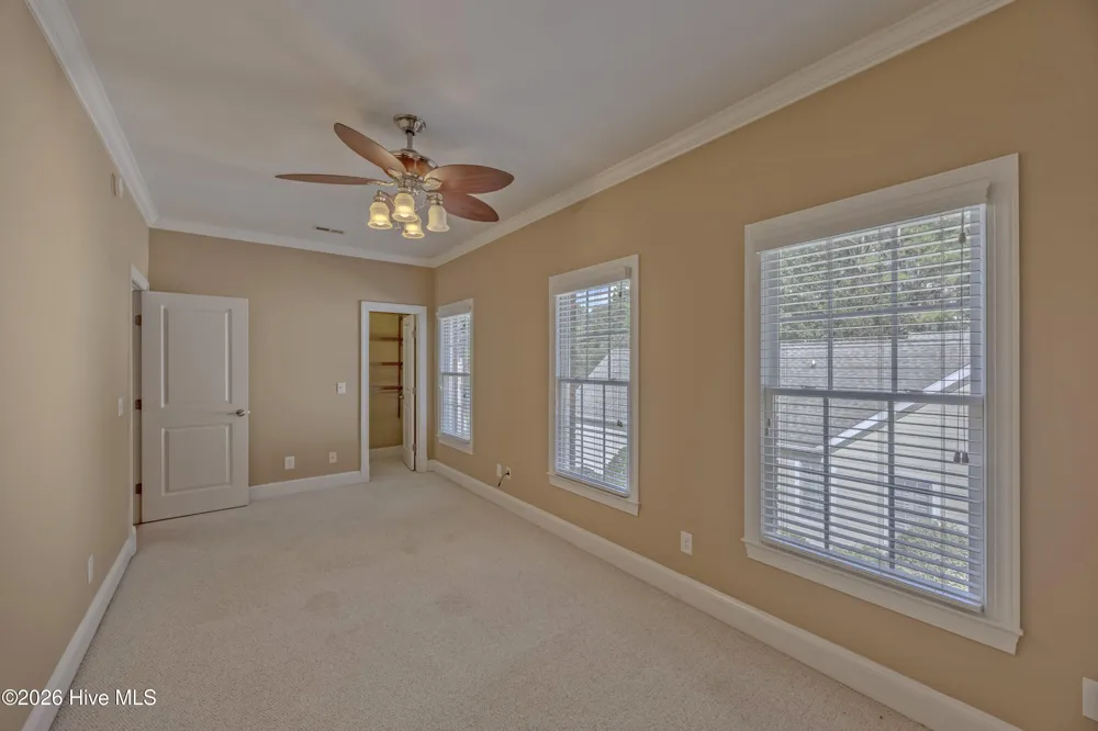 254 W Winding Way Wallace, NC 28466