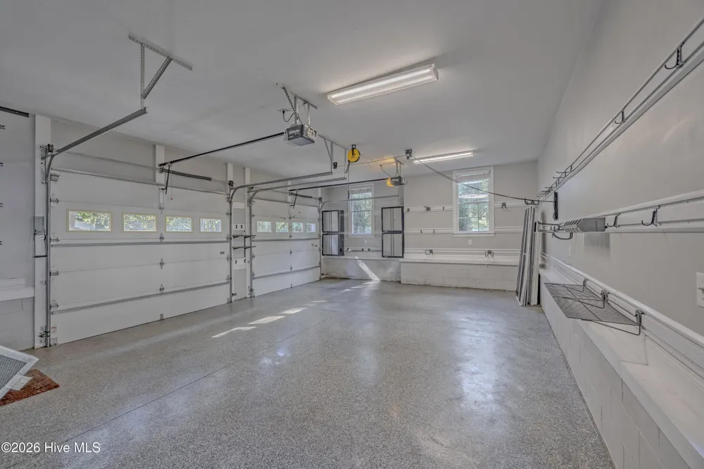 254 W Winding Way Wallace, NC 28466