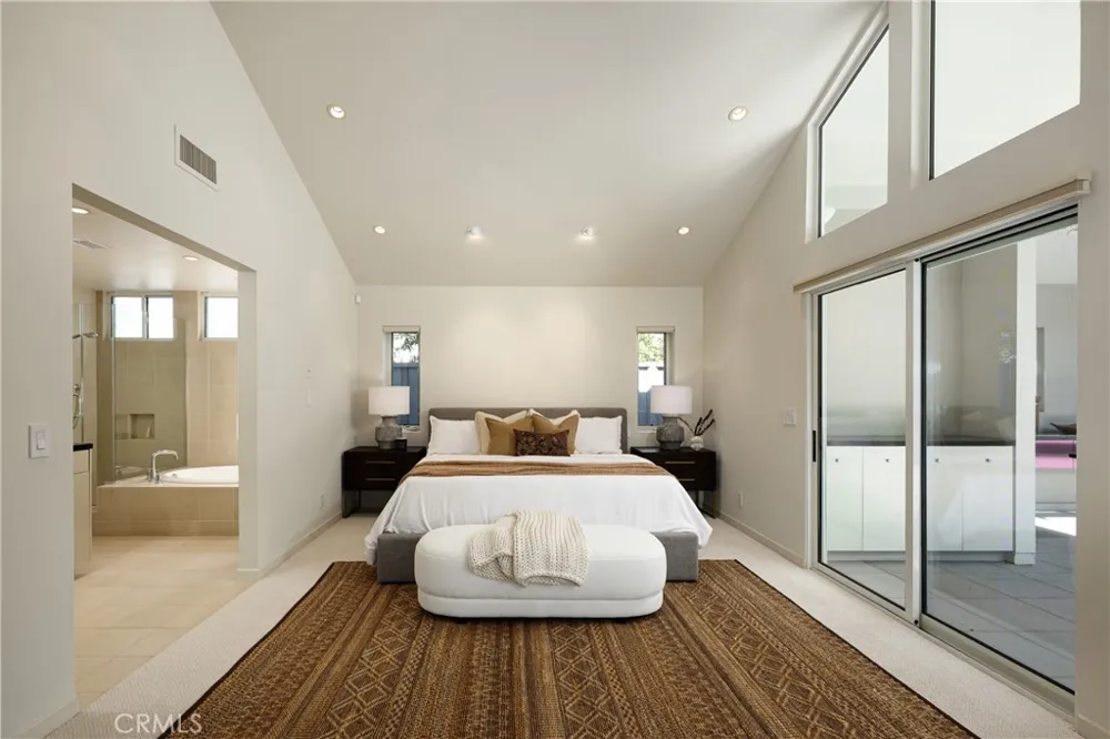 1976 Port Cardigan Place Newport Beach, CA 92660