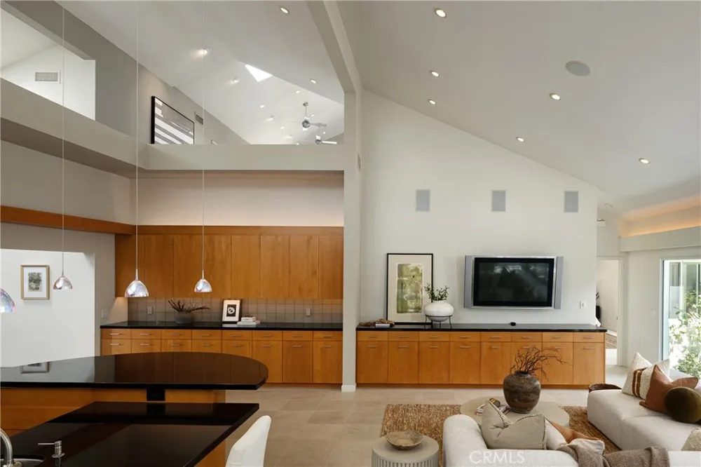 1976 Port Cardigan Place Newport Beach, CA 92660