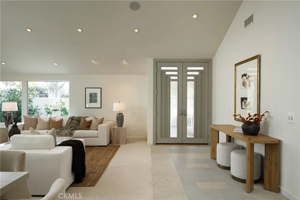 1976 Port Cardigan Place Newport Beach, CA 92660