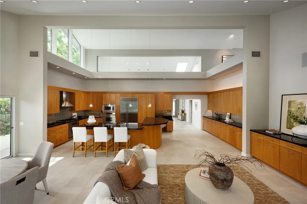 1976 Port Cardigan Place Newport Beach, CA 92660
