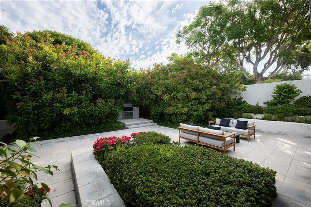 1976 Port Cardigan Place Newport Beach, CA 92660