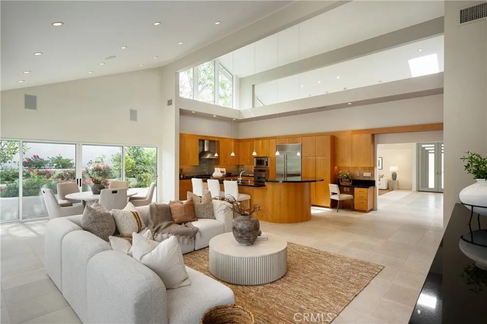 1976 Port Cardigan Place Newport Beach, CA 92660