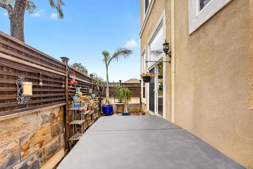 12664 Carmel Country 72 #72 San Diego, CA 92130