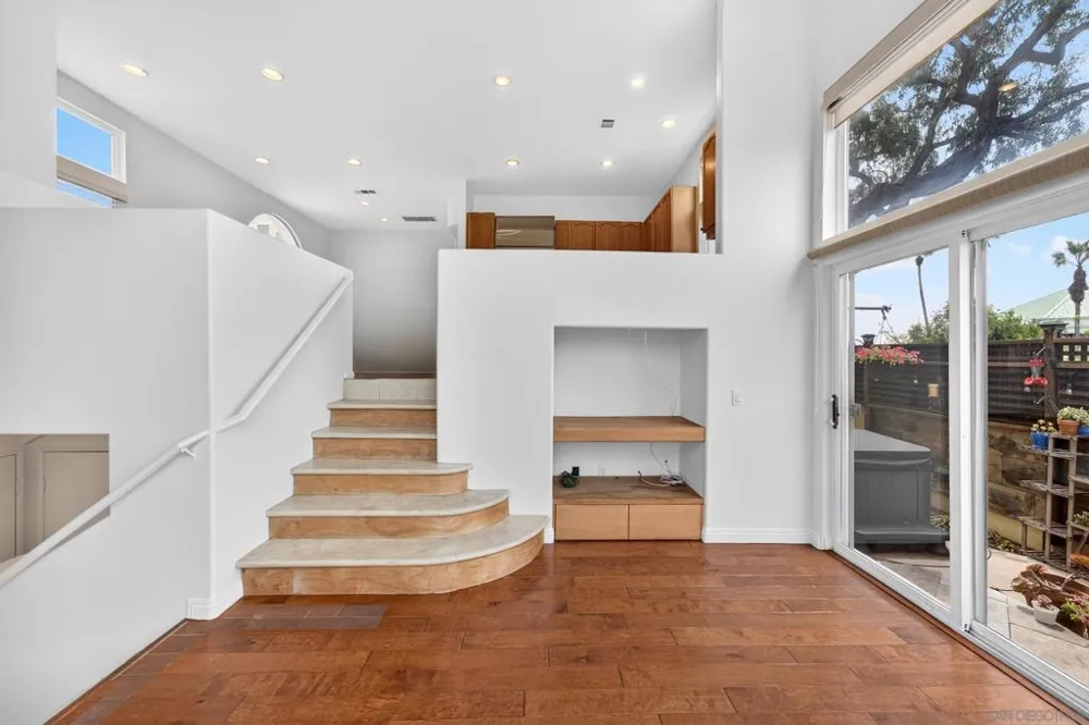 12664 Carmel Country 72 #72 San Diego, CA 92130