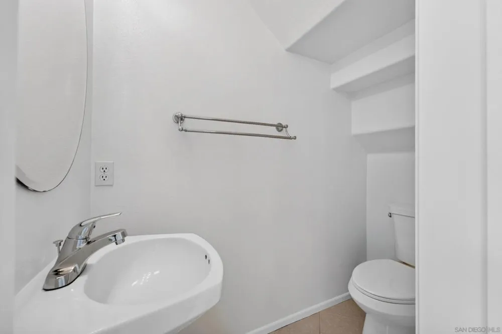 12664 Carmel Country 72 #72 San Diego, CA 92130