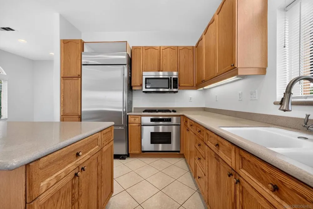 12664 Carmel Country 72 #72 San Diego, CA 92130