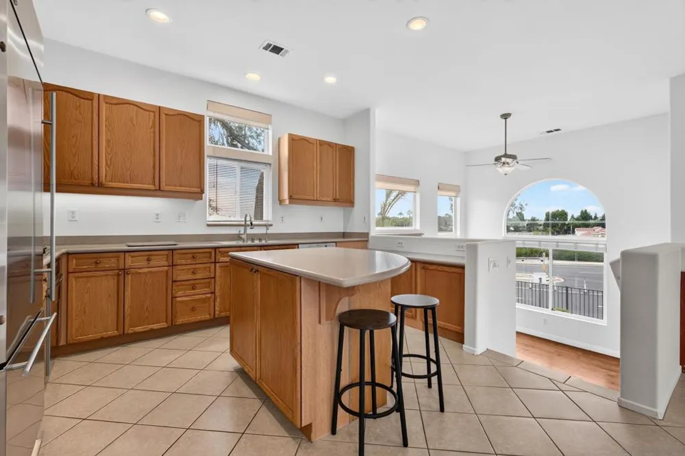 12664 Carmel Country 72 #72 San Diego, CA 92130