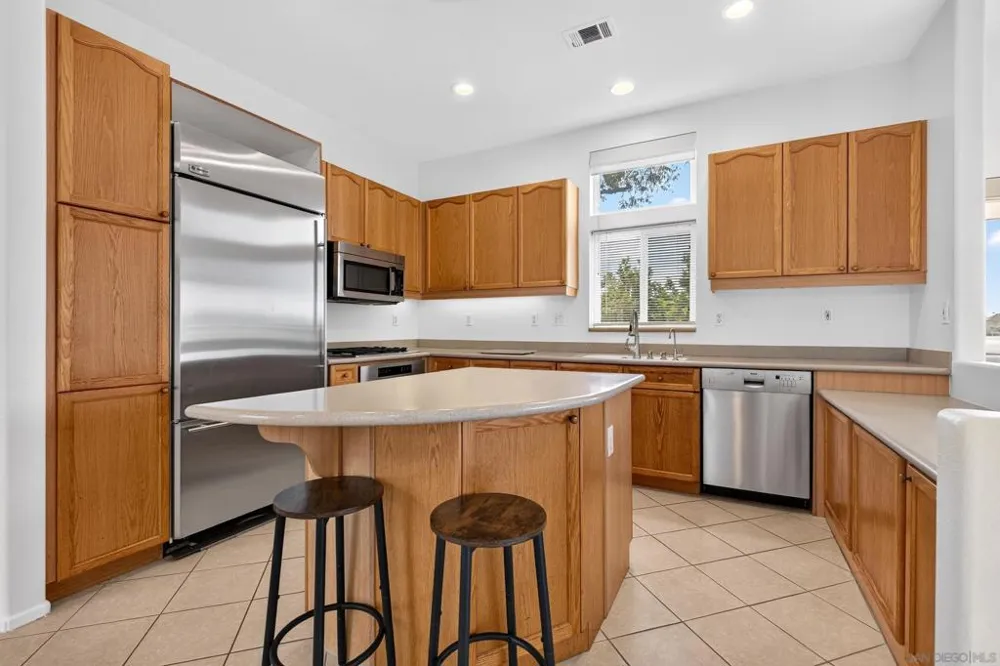 12664 Carmel Country 72 #72 San Diego, CA 92130