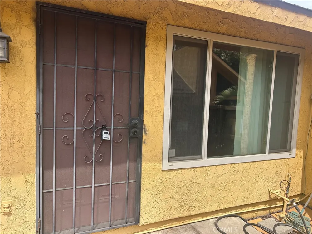 435 W 9th #E1 Upland, CA 91786