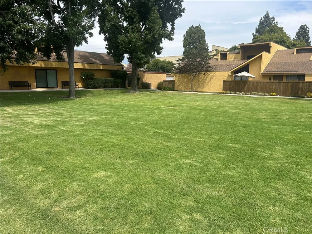 435 W 9th #E1 Upland, CA 91786