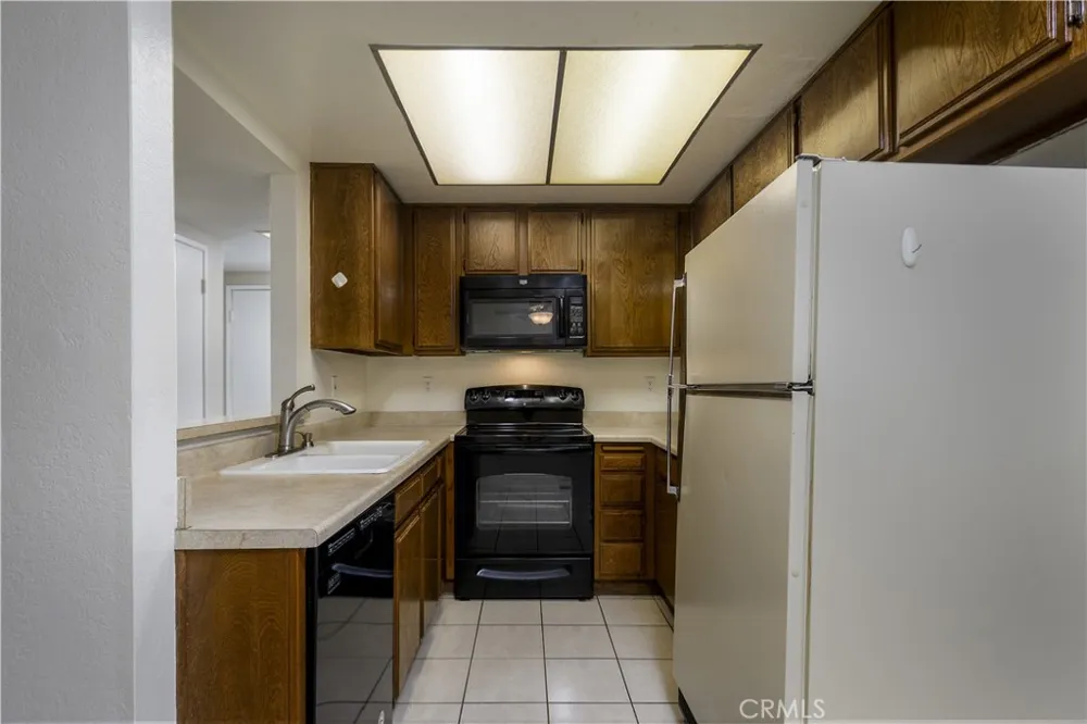 435 W 9th #E1 Upland, CA 91786