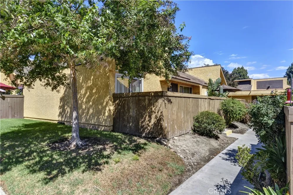 435 W 9th #E1 Upland, CA 91786