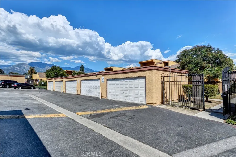435 W 9th #E1 Upland, CA 91786