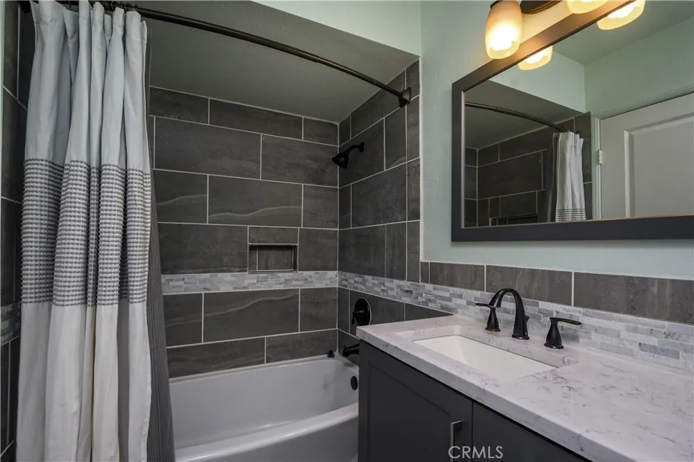 435 W 9th #E1 Upland, CA 91786