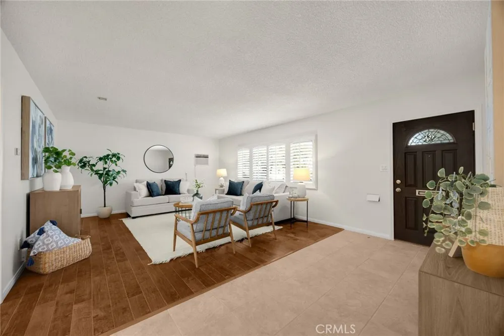 308 W 10th Street Corona, CA 92882