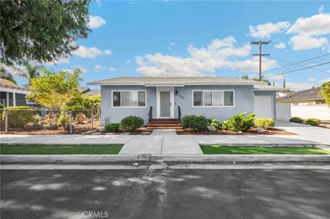 308 W 10th Street