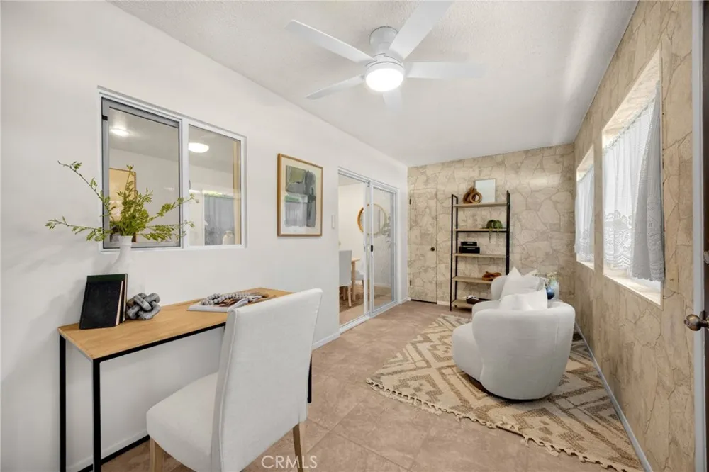 308 W 10th Street Corona, CA 92882