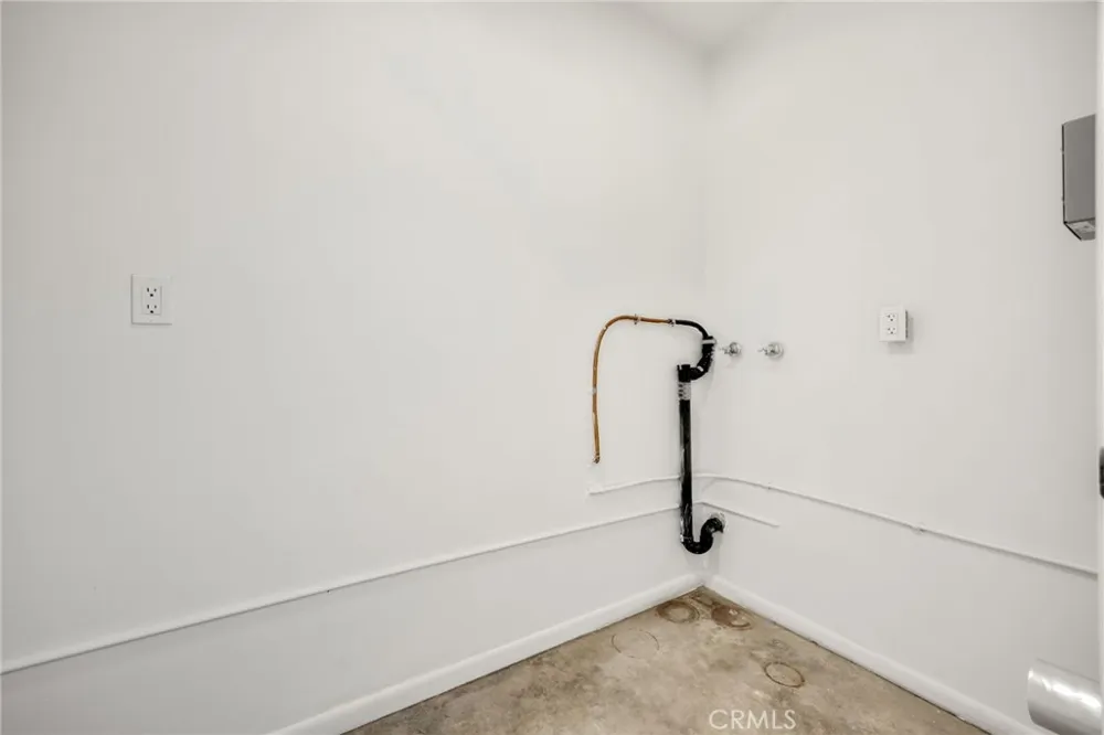 308 W 10th Street Corona, CA 92882