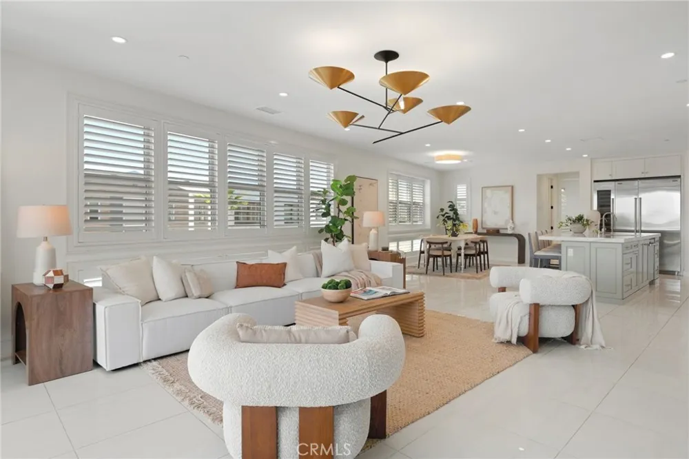 208 Ocean Place Seal Beach, CA 90740