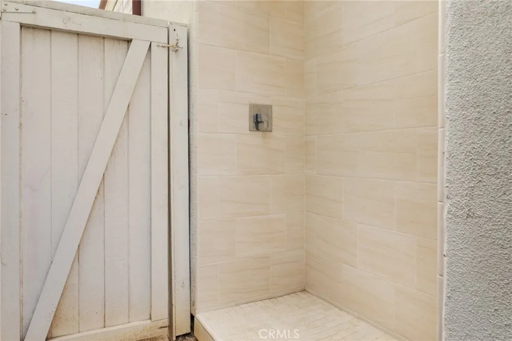 208 Ocean Place Seal Beach, CA 90740