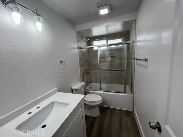 2635 E Almond #B Orange, CA 92869