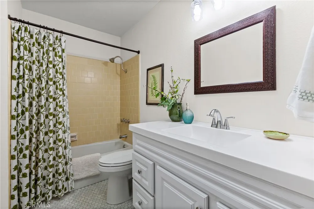 511 Moss Avenue Paso Robles, CA 93446