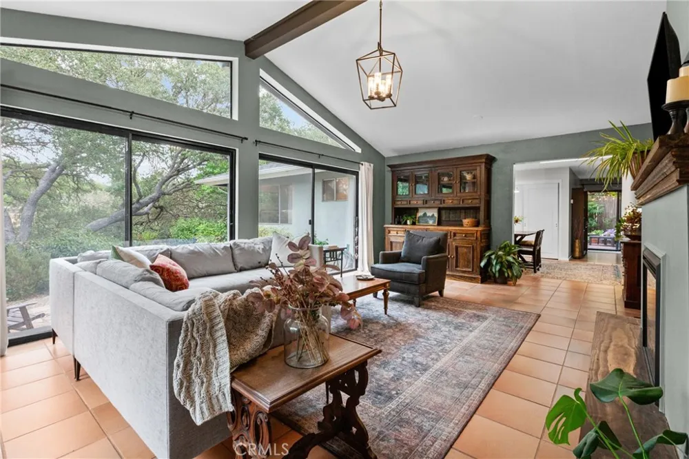 511 Moss Avenue Paso Robles, CA 93446